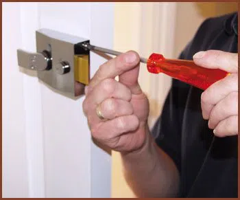  Emerald Locksmith Shop Kent, WA 253-271-3309