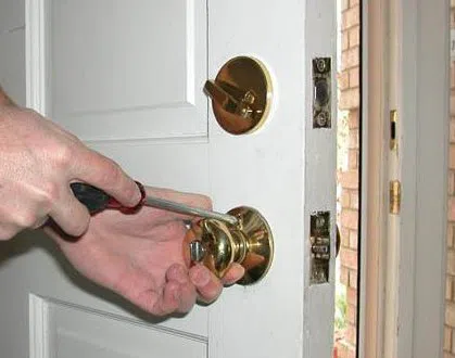  Emerald Locksmith Shop Kent, WA 253-271-3309